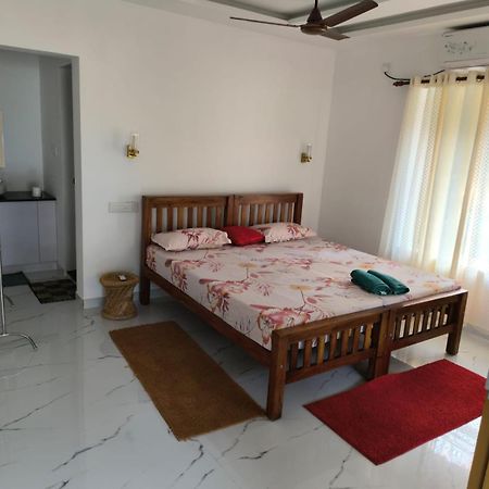 מאראריקולם Marari Anna Beach Homestay מראה חיצוני תמונה