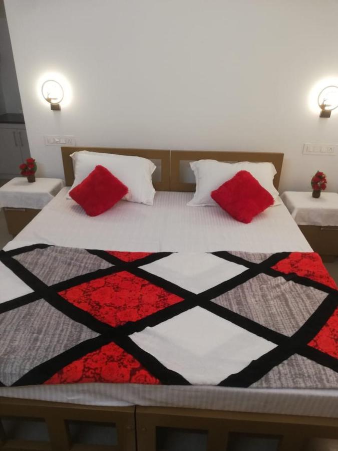 מאראריקולם Marari Anna Beach Homestay מראה חיצוני תמונה