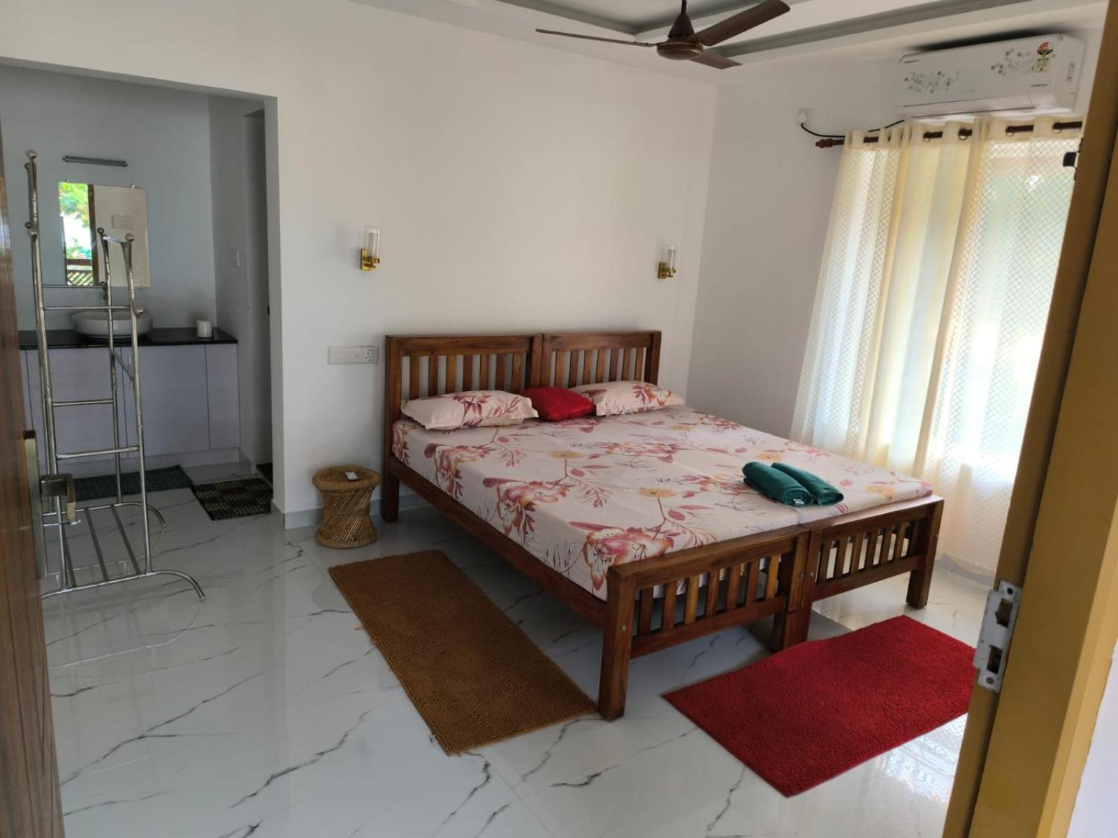 מאראריקולם Marari Anna Beach Homestay מראה חיצוני תמונה