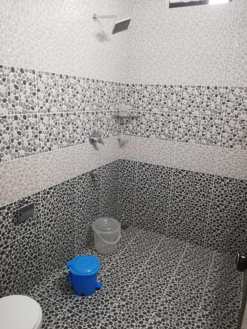 מאראריקולם Marari Anna Beach Homestay מראה חיצוני תמונה