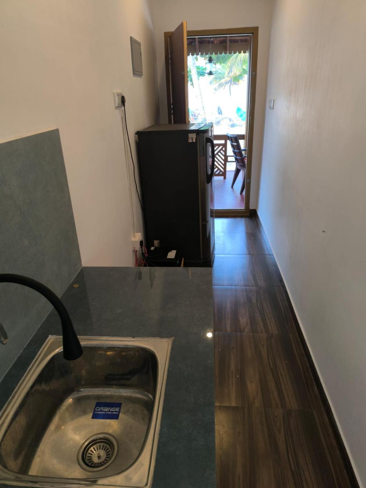מאראריקולם Marari Anna Beach Homestay מראה חיצוני תמונה